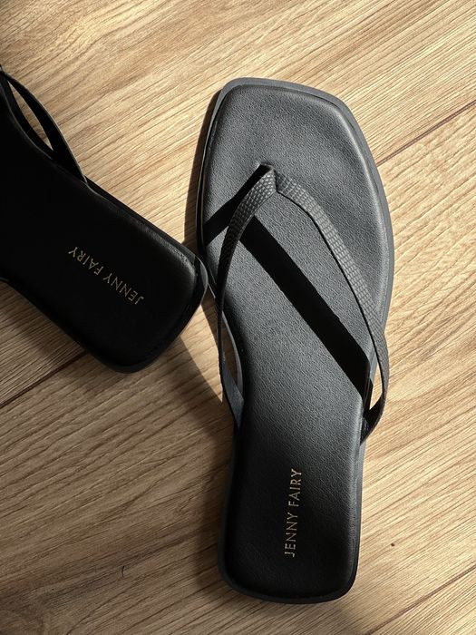 Czarne klapki japonki Jenny Fairy r. 38 / 24,5 cm kwadratowe noski