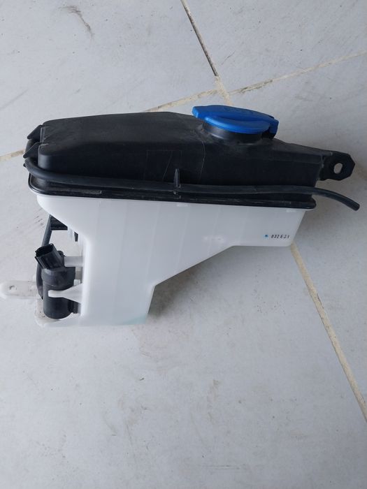 Бачок омивача Hyundai Ioniq 5