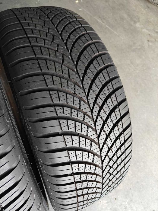 Всесезонка R17 225 55 легендарний GoodYear Vectot 4Season 24рік!