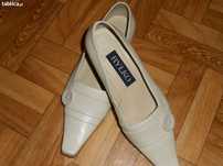 Nowe Buty Ryłko czulenka na niskim obcasie