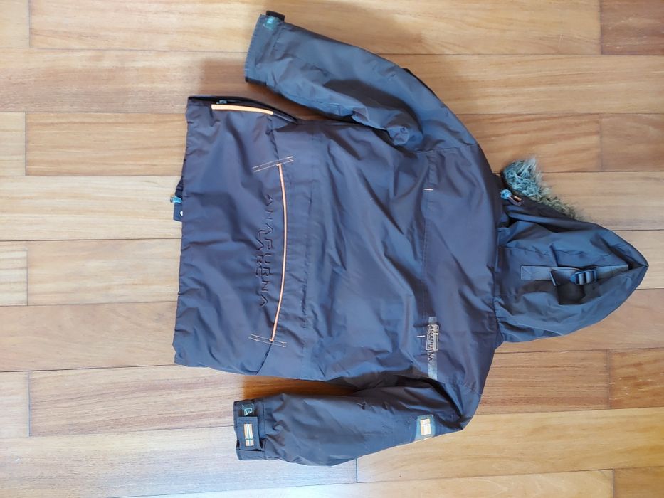 Parka de criança marca ANAPURNA