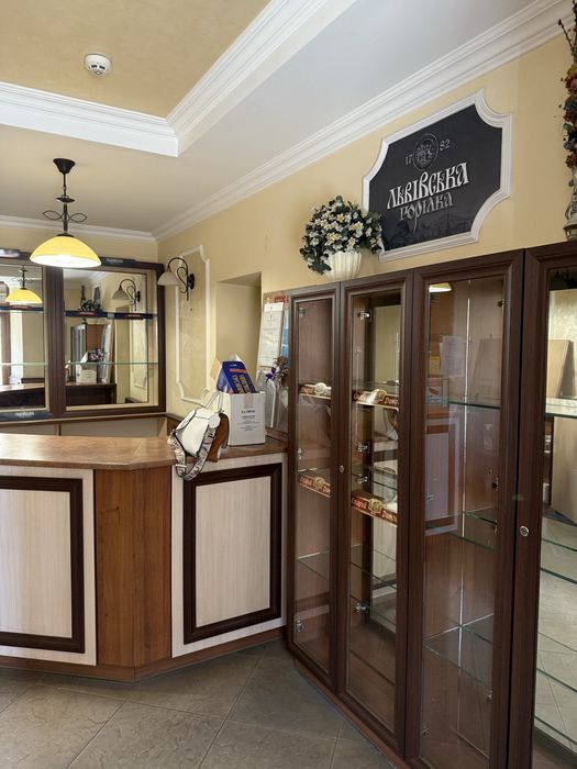 Оренда приміщення 47м2, вул. Б. Хмельницького(початок)