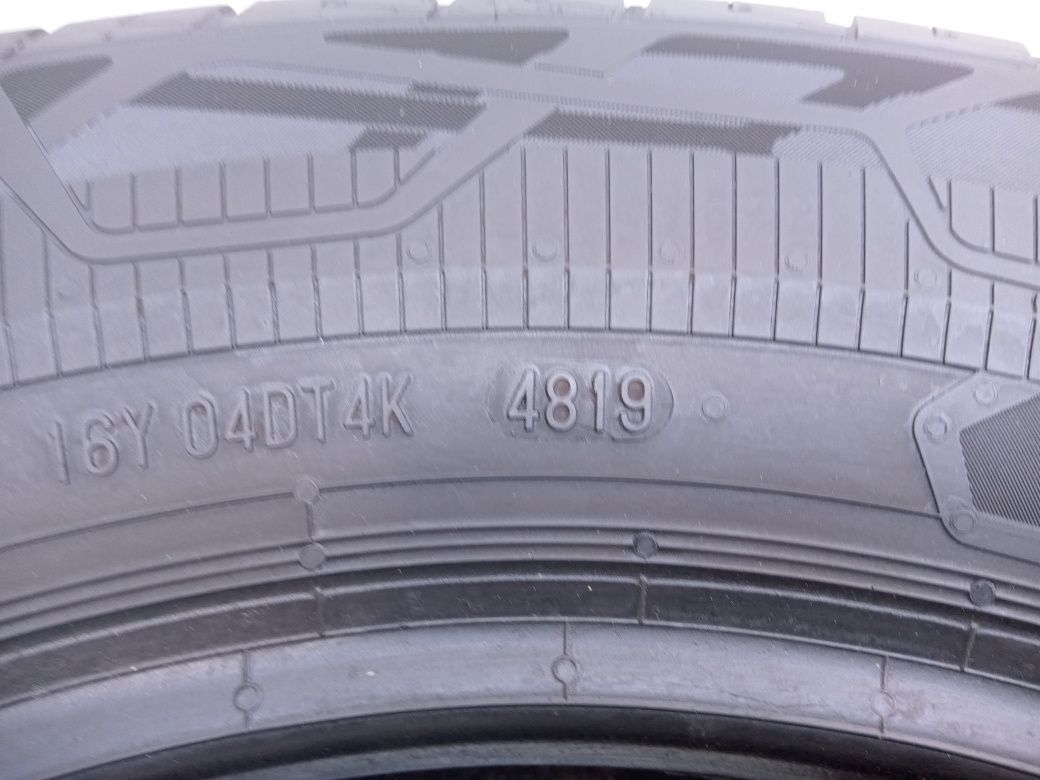 Opony letnie 215/65R15c Continental Jak Nowe