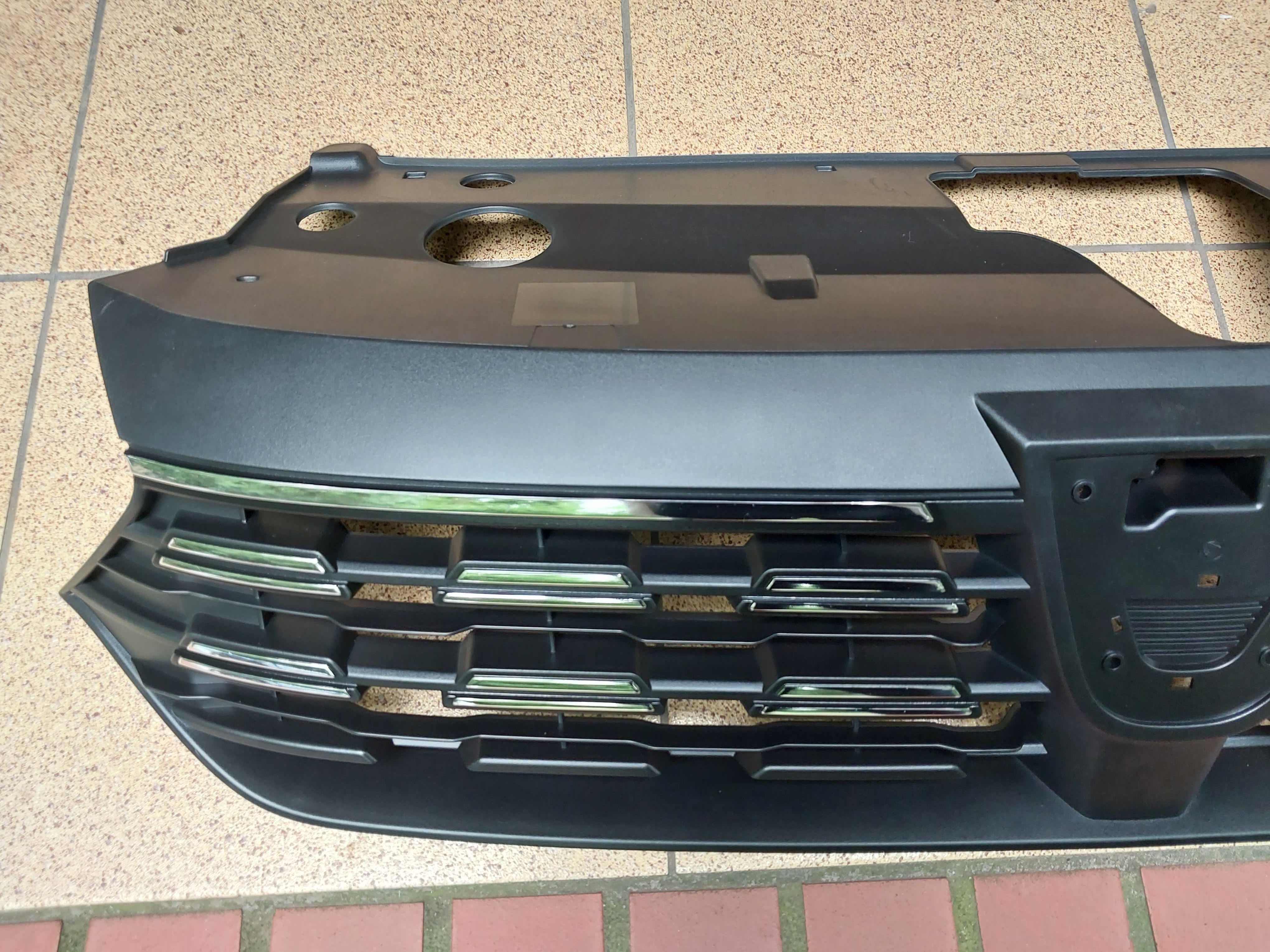 DACIA SANDERO III 2021 GRILL atrapa nowa idealna