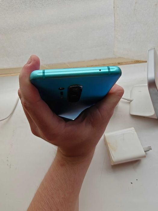 OnePlus 8 Pro 12/256 + бездротова зарядка OnePlus Warp Charge 30W