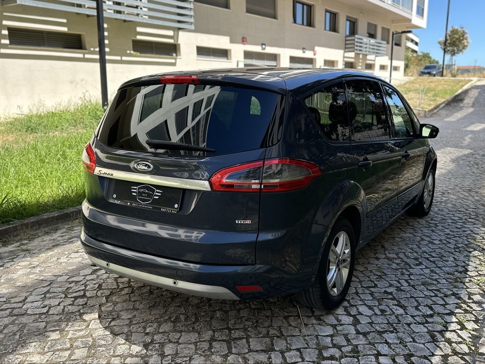 Ford S-Max 2.0 TDCI Titanium 7L (desde 155€ financiamento)