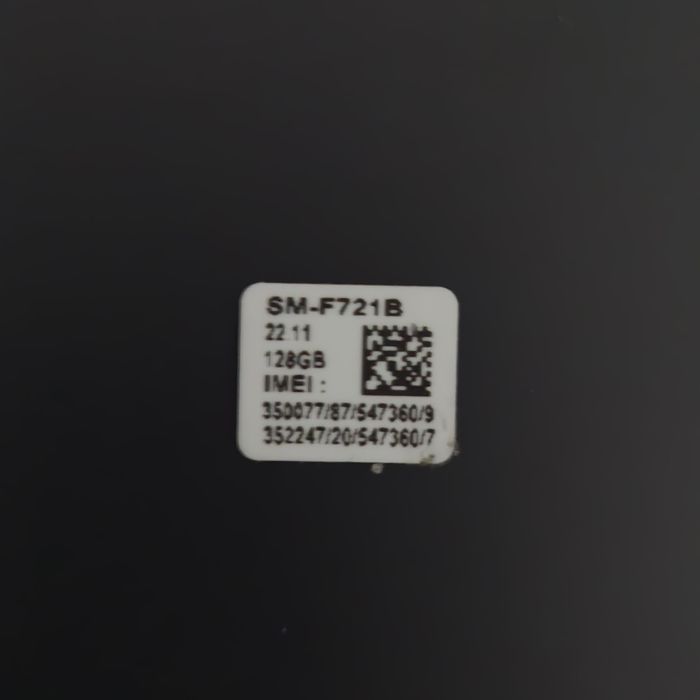 Sprzedam Samsung Zflip4