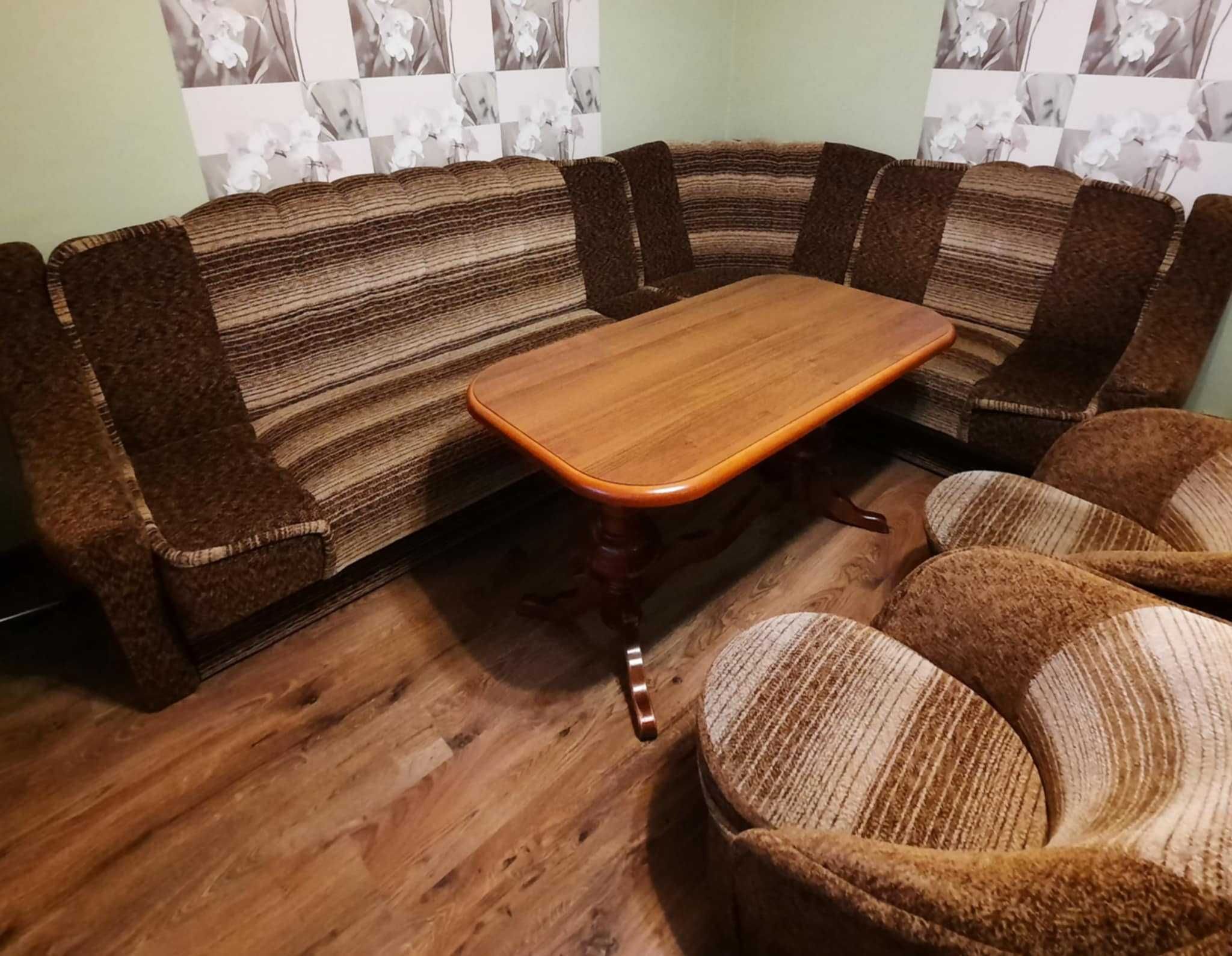 Komplet mebli do salonu meblościanka narożnik