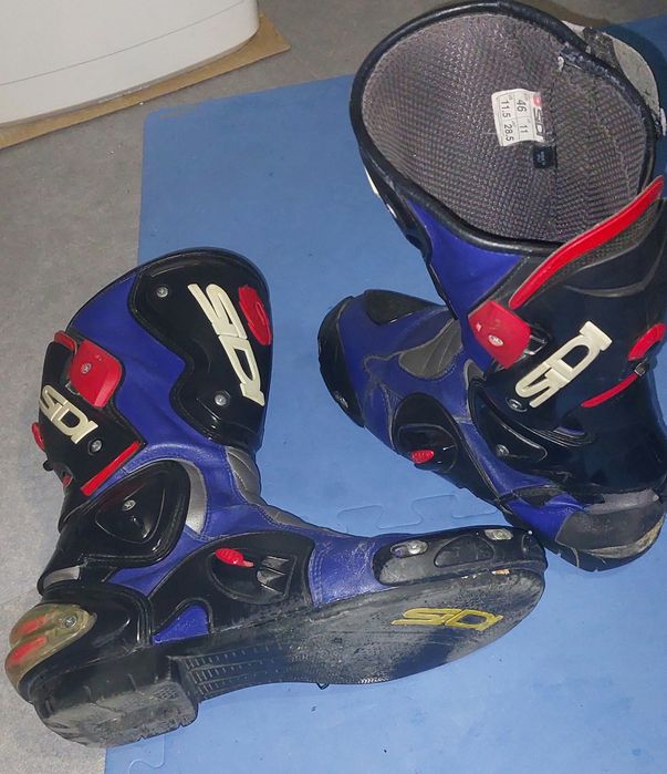 Bota Moto Blusão Calça Luvas Capacete