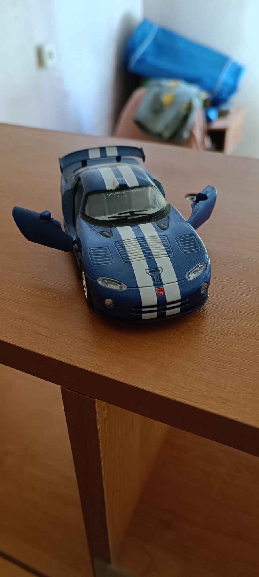 Колекційне авто Dodge Viper GTSR Blue