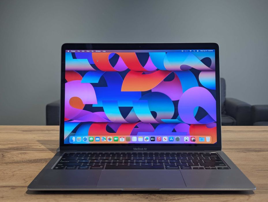 Macbook air 13 2020 m1 16/256gb