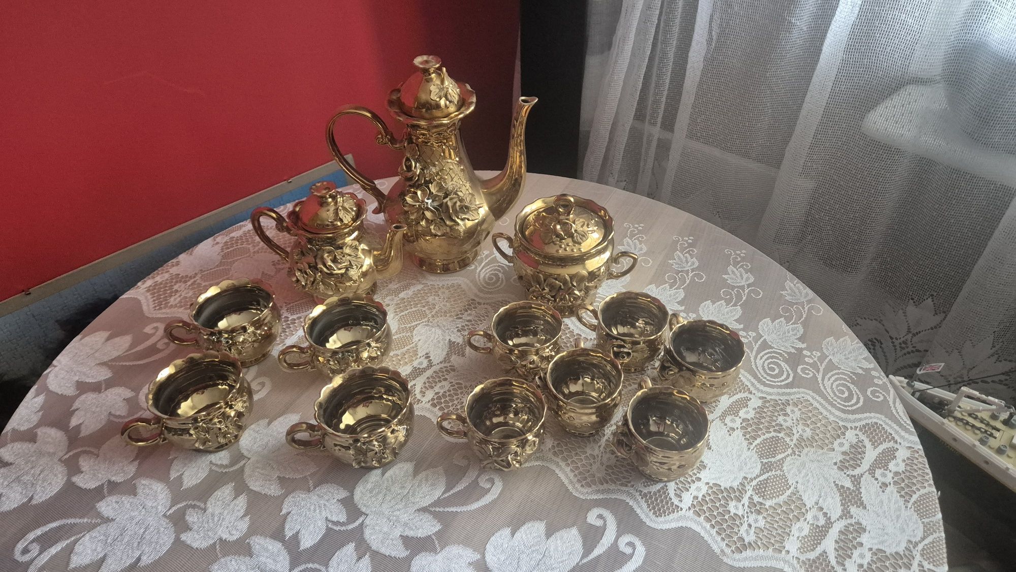 Zloty zestaw zastawa  Kazanow