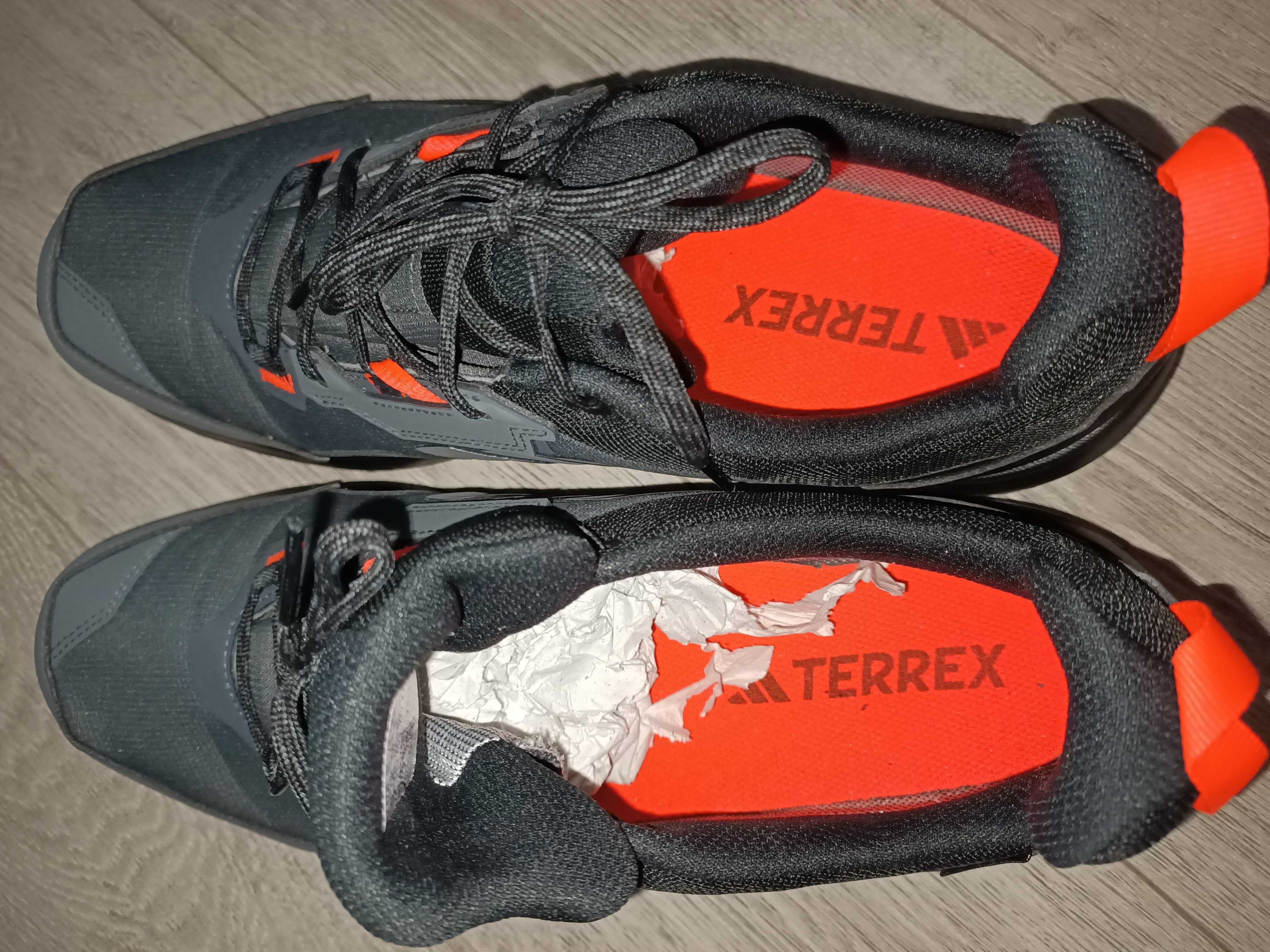 Adidas buty trekkingowe męskie Gore-Tex Terrex AX4 GTX HP7396 r.46 1/3