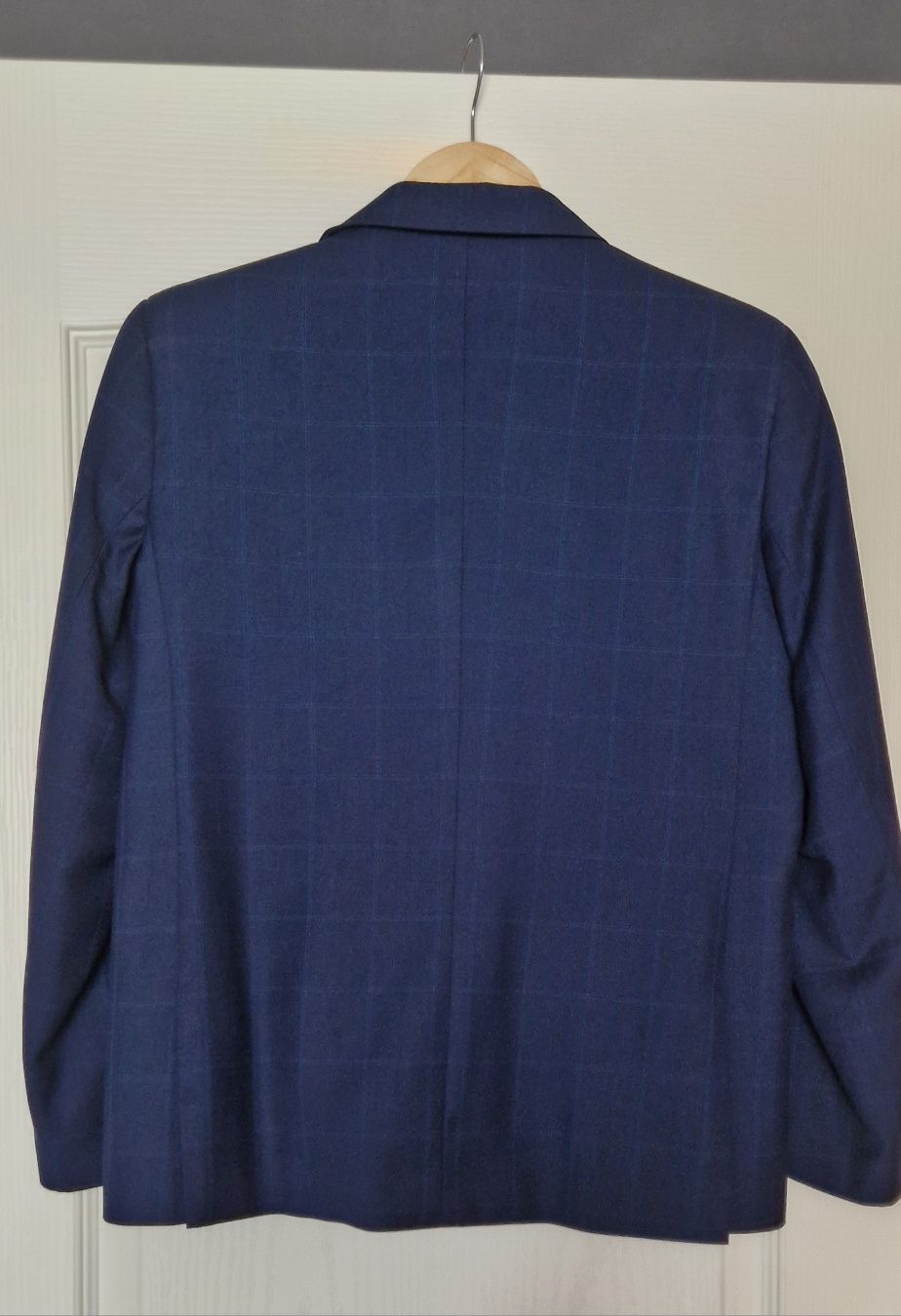 Garnitur na komunie r. 146 XL