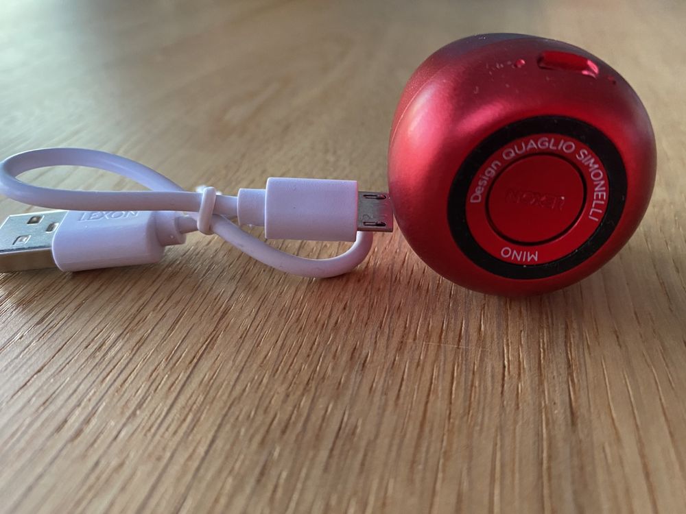 Mini glosniczek bluetooth Lexon