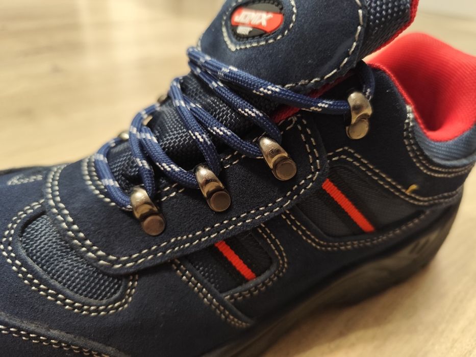 Obuwie robocze JOMIX S1P SRC buty męski stalowy nosek magazyn