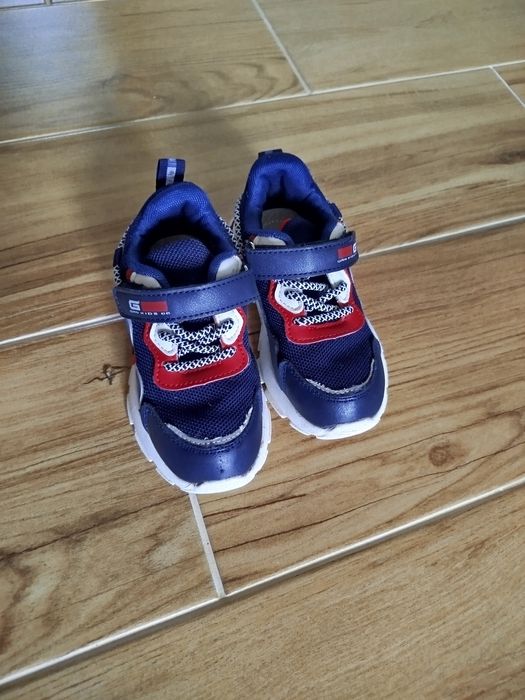 Кросівки 26 розмір