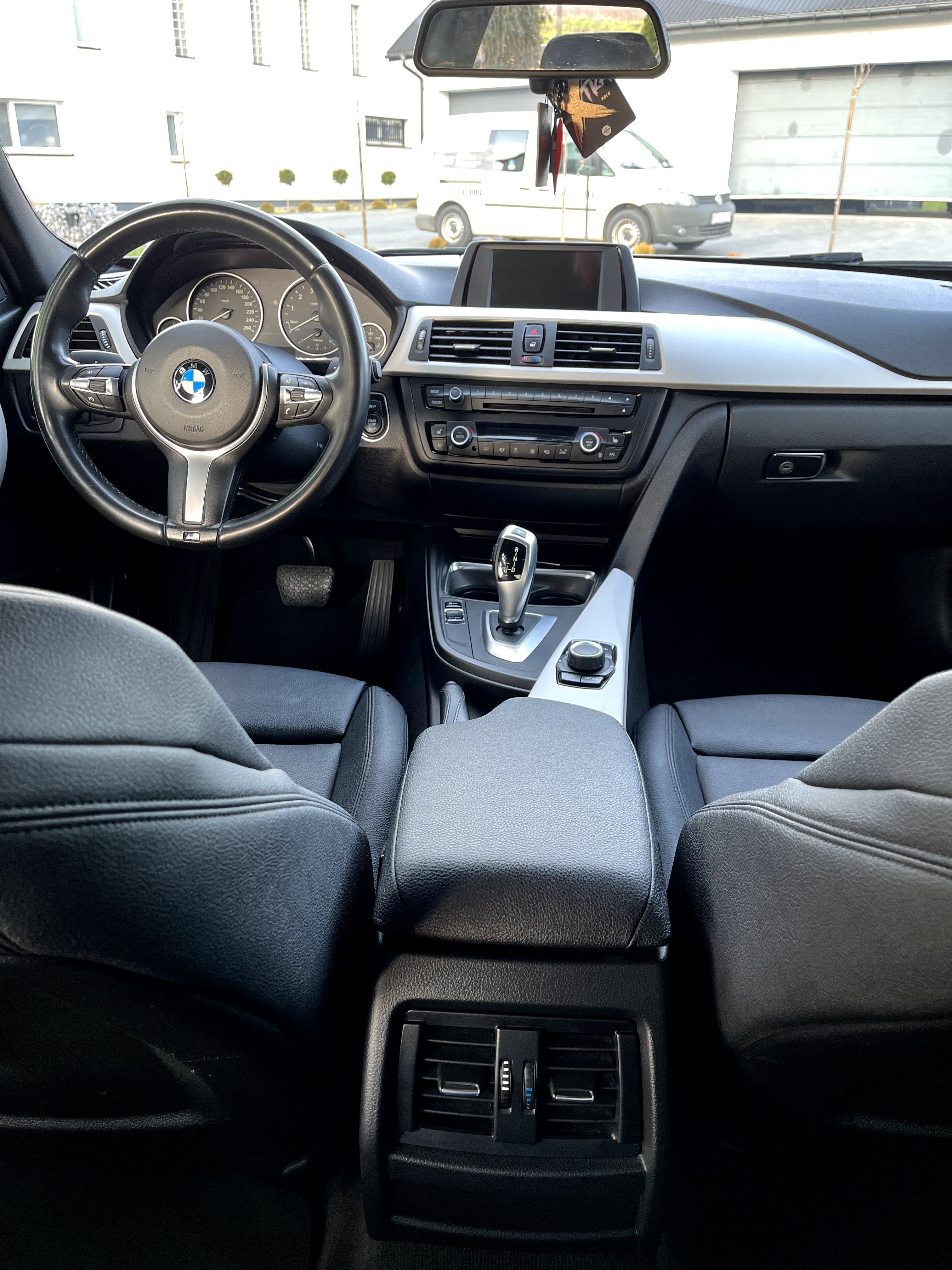 BMW F30*Seria 3* 320I*2013r* Automat* Niski Przebieg*