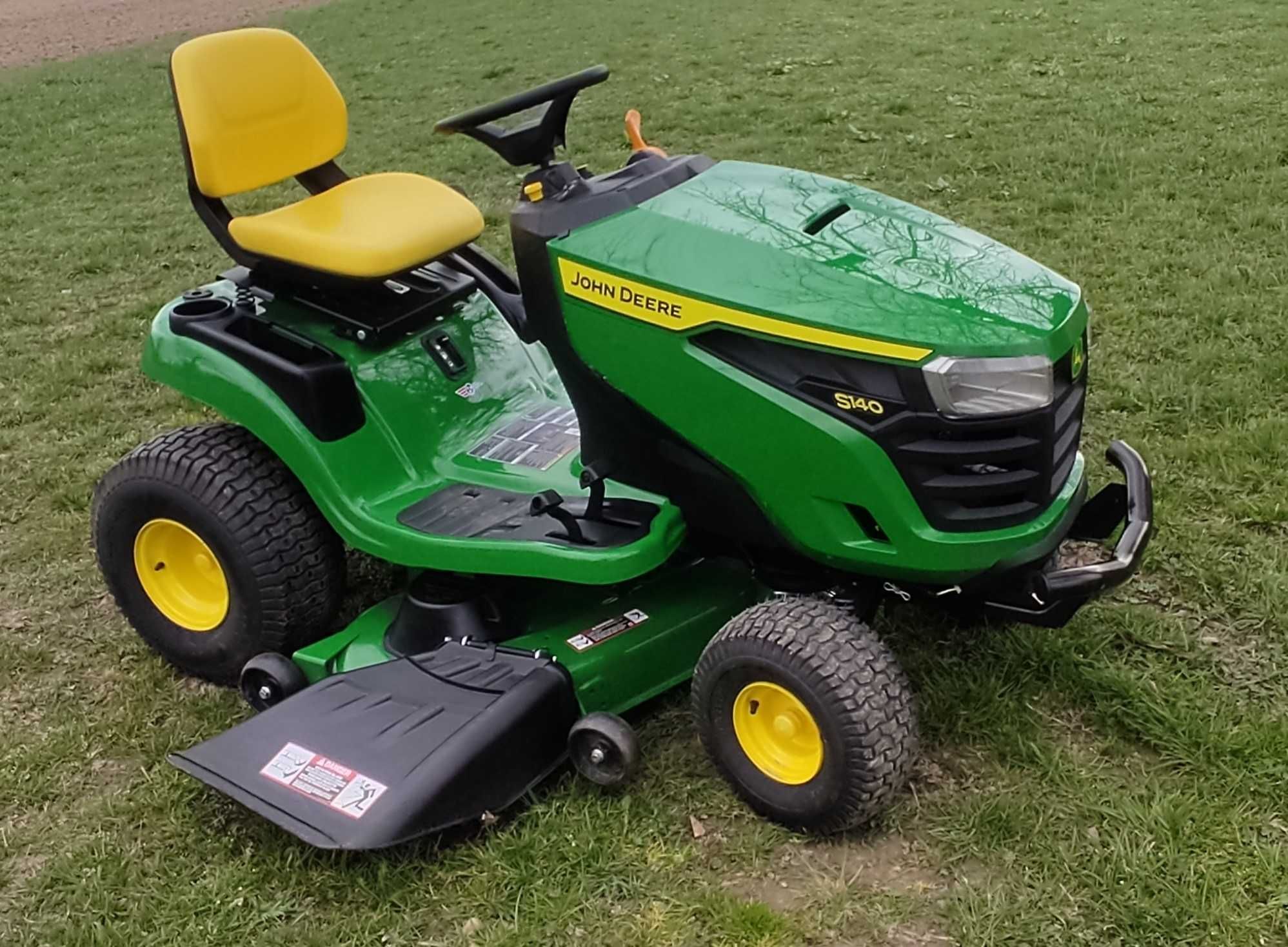 Traktorek kosiarka NOWY John Deere S140 22 HP Cub  Husqvarna Craftsman