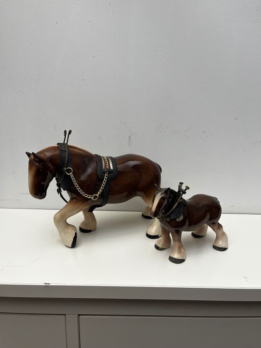 Figurka koń zsprzęgowy 2 szt