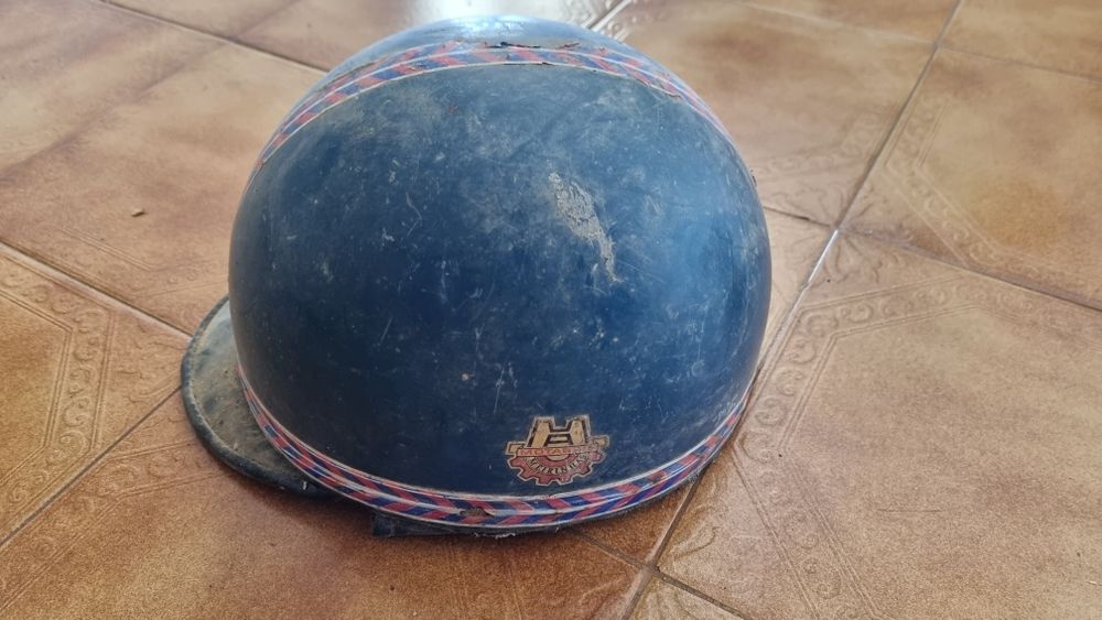 Capacetes mota, motorizada antigos