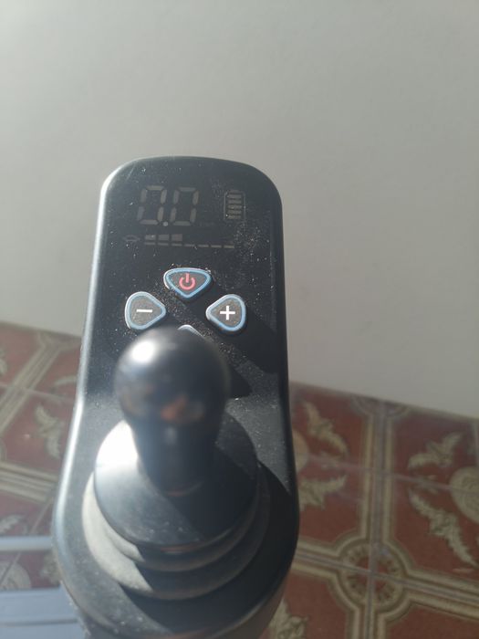 Cadeira de Rodas Elétrica PANTERA MQC - Com Garantia