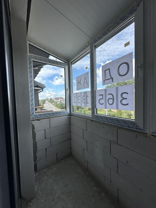 Продаж двохкімнатної квартири з правом власності у новобудові