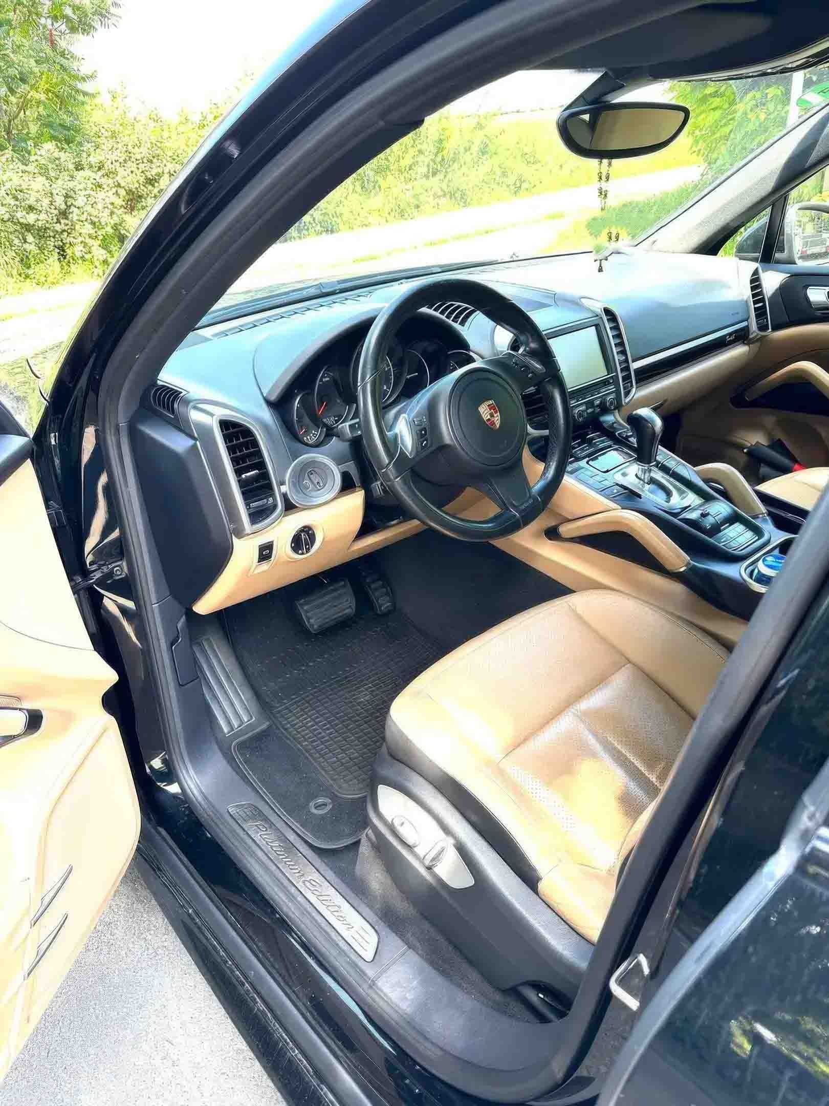 2014 Porsche Cayenne