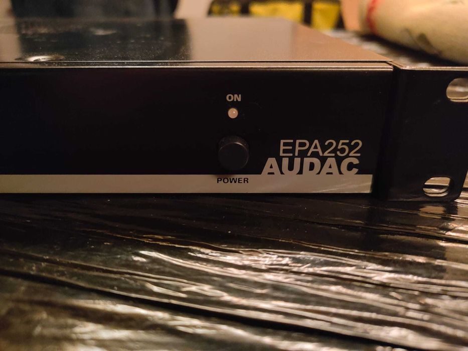 Wzmacniacz Audac EPA252 profesjonalny, estrada i kluby, komplet kabli