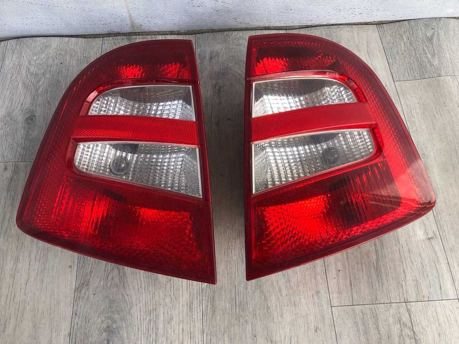 Фонари Skoda Fabia 04-07 Фонарь Стопы Задние В наличии