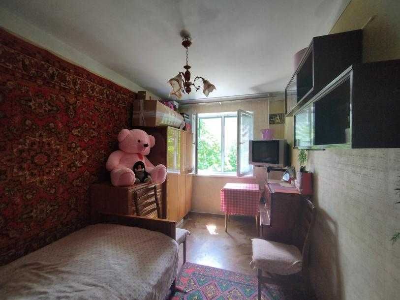 Продам 2-к кв р-н трк Украина, 605 мр, метро Барабашово
