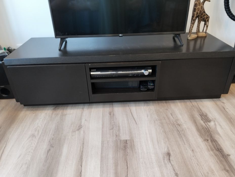 Móvel de sala para TV