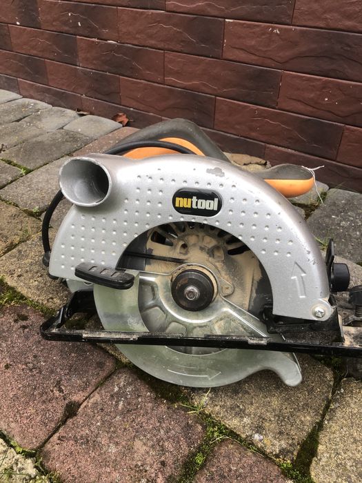 Циркулярна пила паркетка