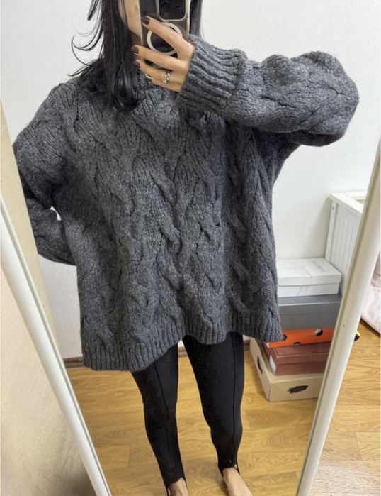 Теплый свитер Zara оверсайз