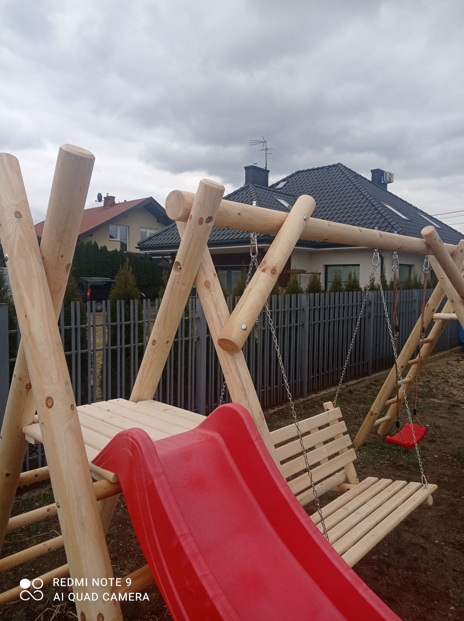 Huśtawka ogrodowa plac zabaw meble ogrodowe