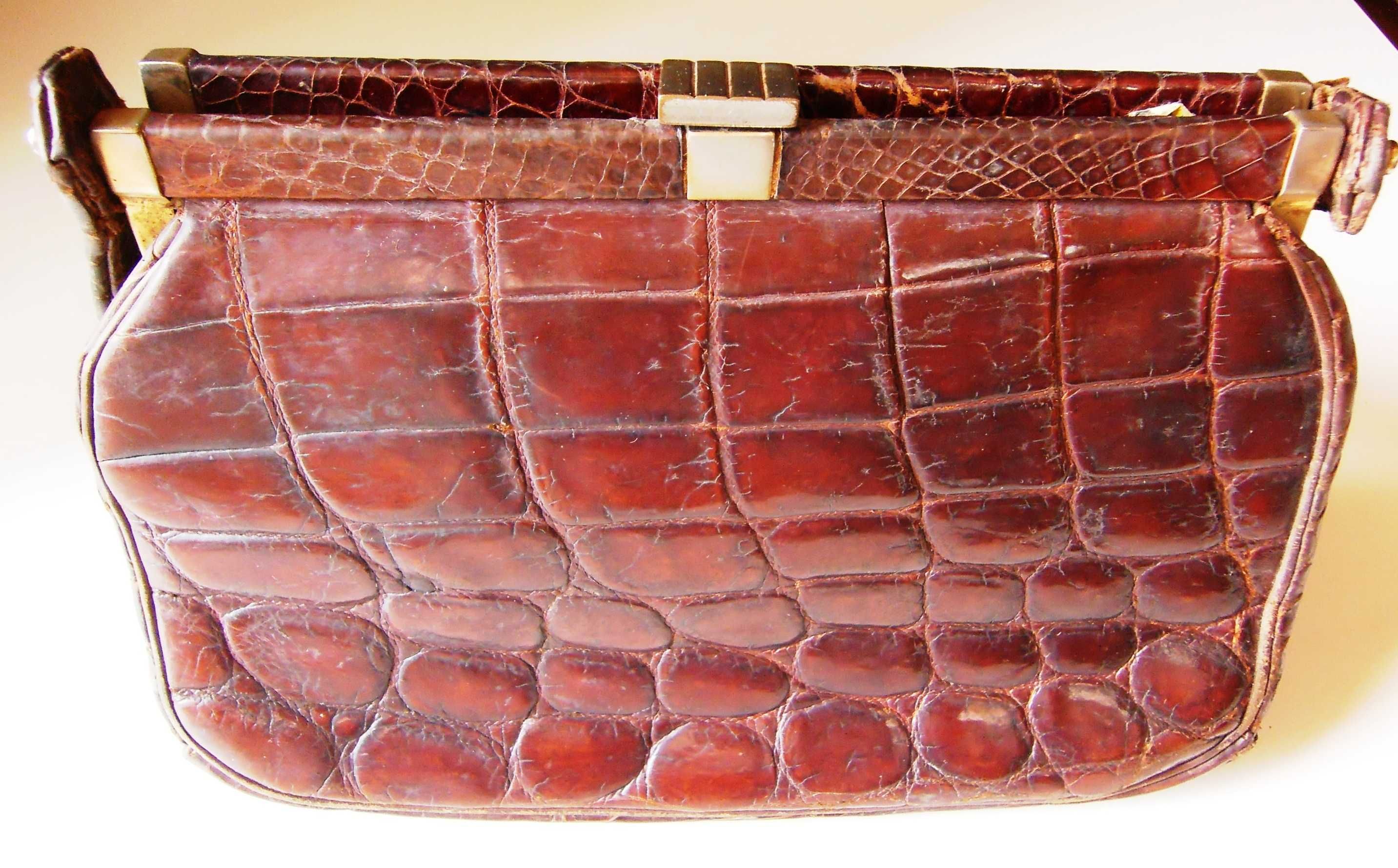 Moda Vintage: Carteira de senhora, clássica em pele genuína crocodilo