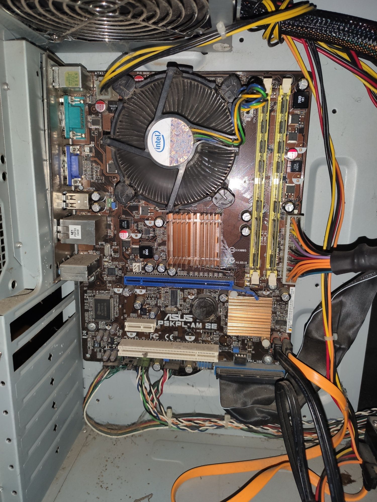 Системний блок Intel e5700\4Gb\hdd-500Gb\ATX-400W