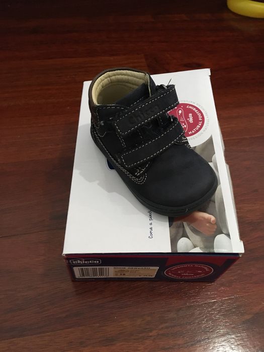 Bota azul menino tamanho 19