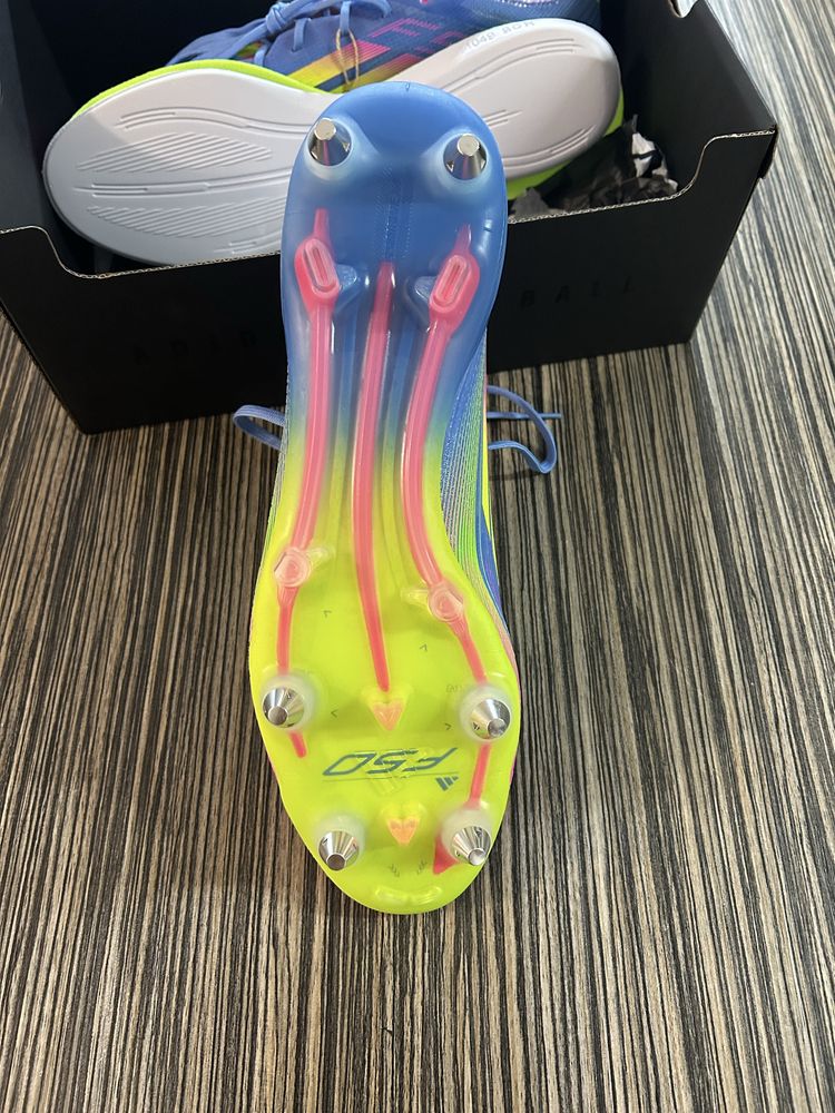 Botas de futebol com atacadores F50 elite-alumínio (relvado natural)