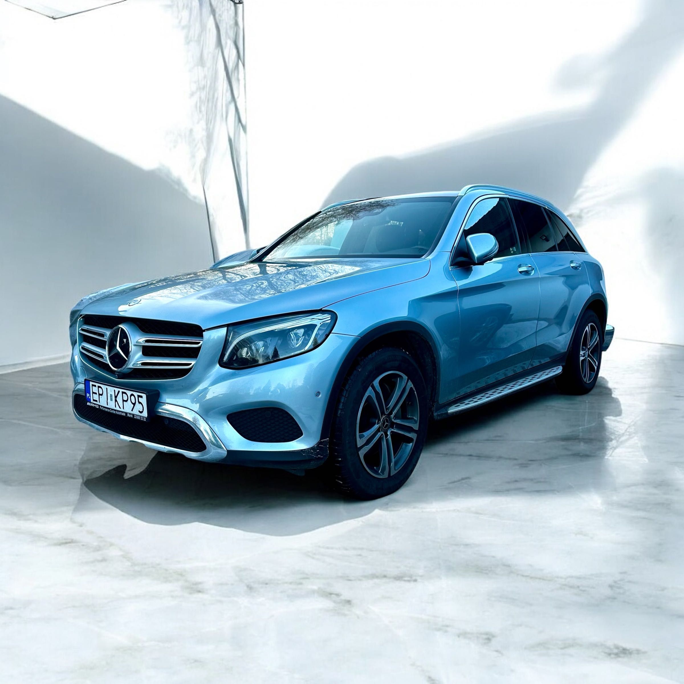 Audi RSQ8 / RS Q3 Mercedes AMG cabrio BMW wynajem wypożyczalnia aut FV