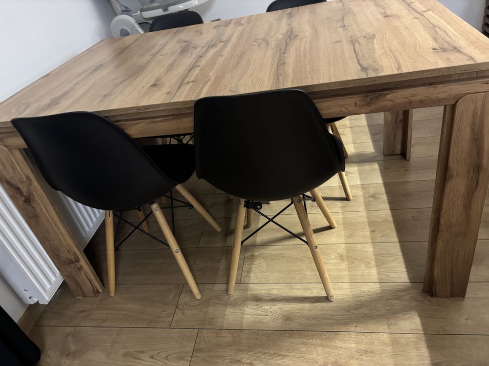 Stol rozkladany craft zloty 4 krzesla . Stol do jadalni 140x90