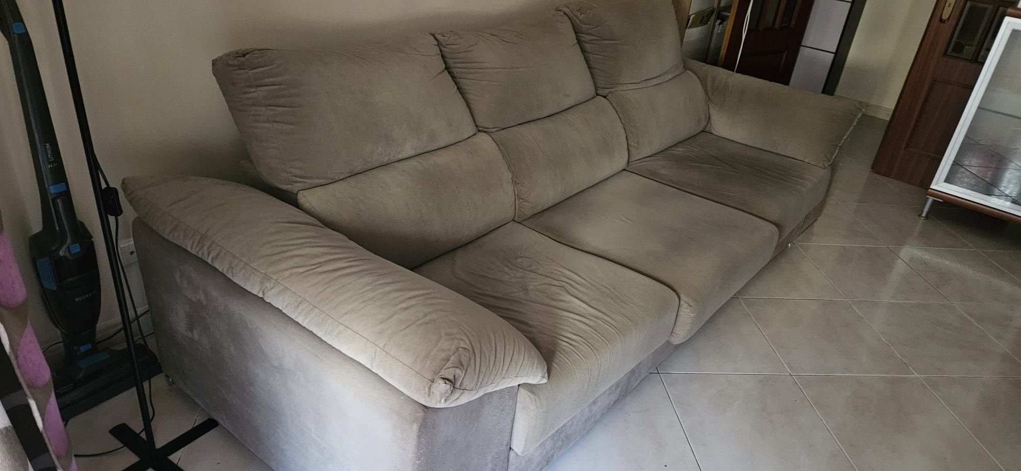Sofá 3 / 4 lugares