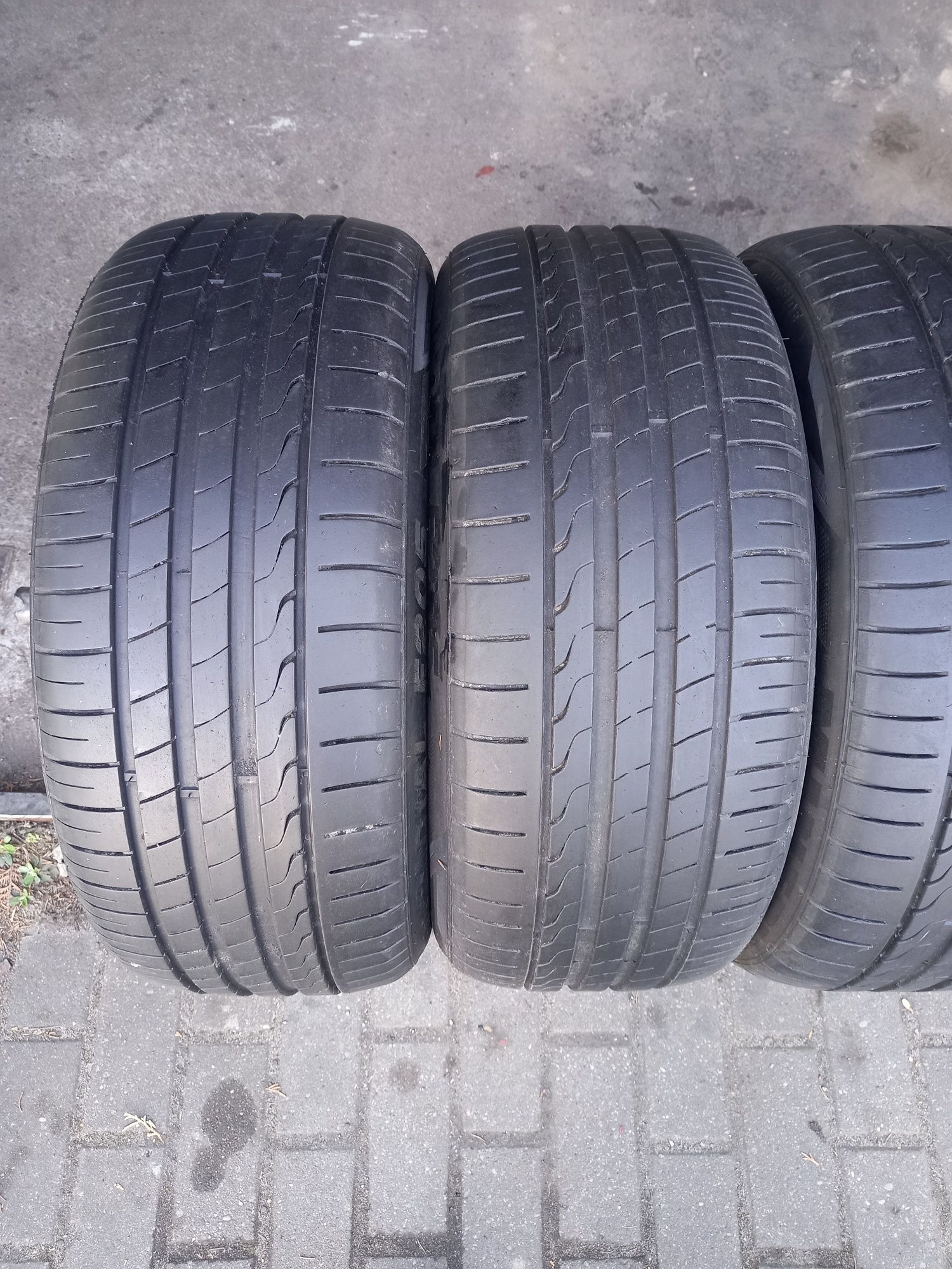 225/50/17    4szt lato    2019/21