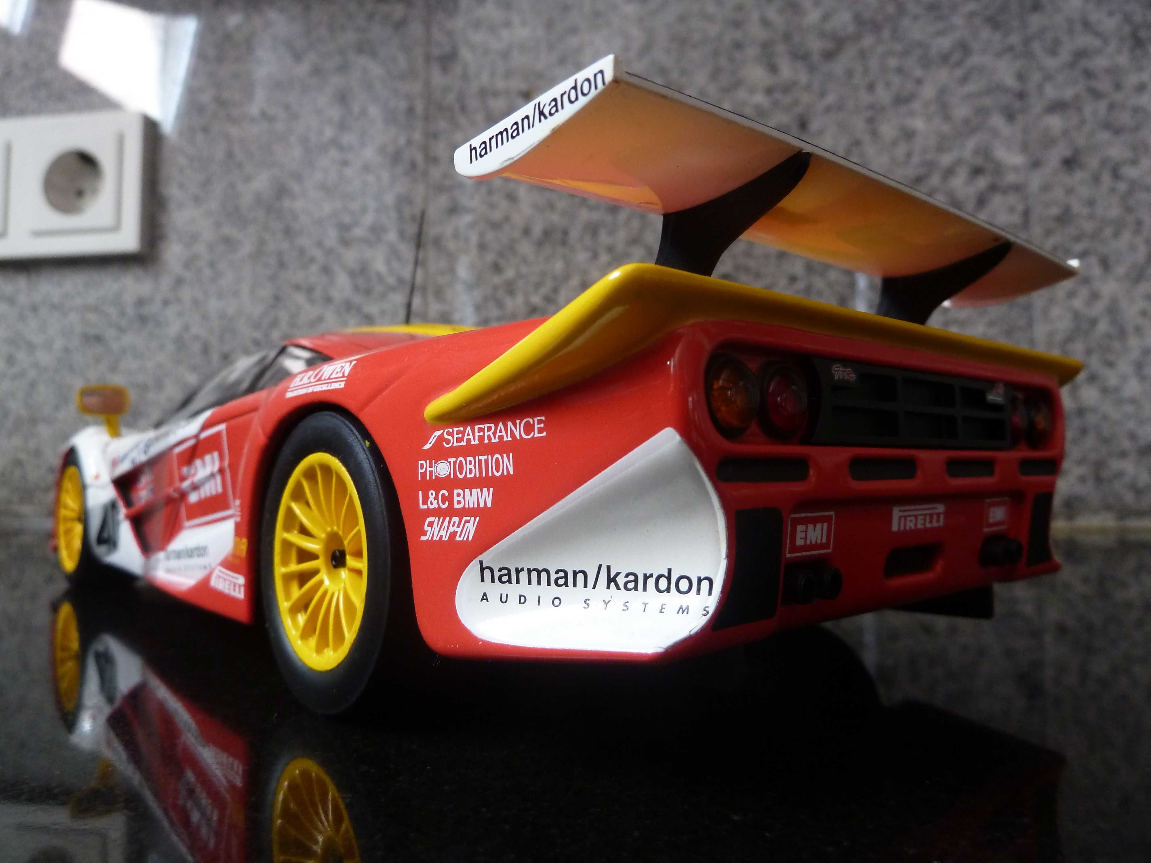 1:18 UT, McLaren F1 GTR, EMI, AutoArt Minichamps