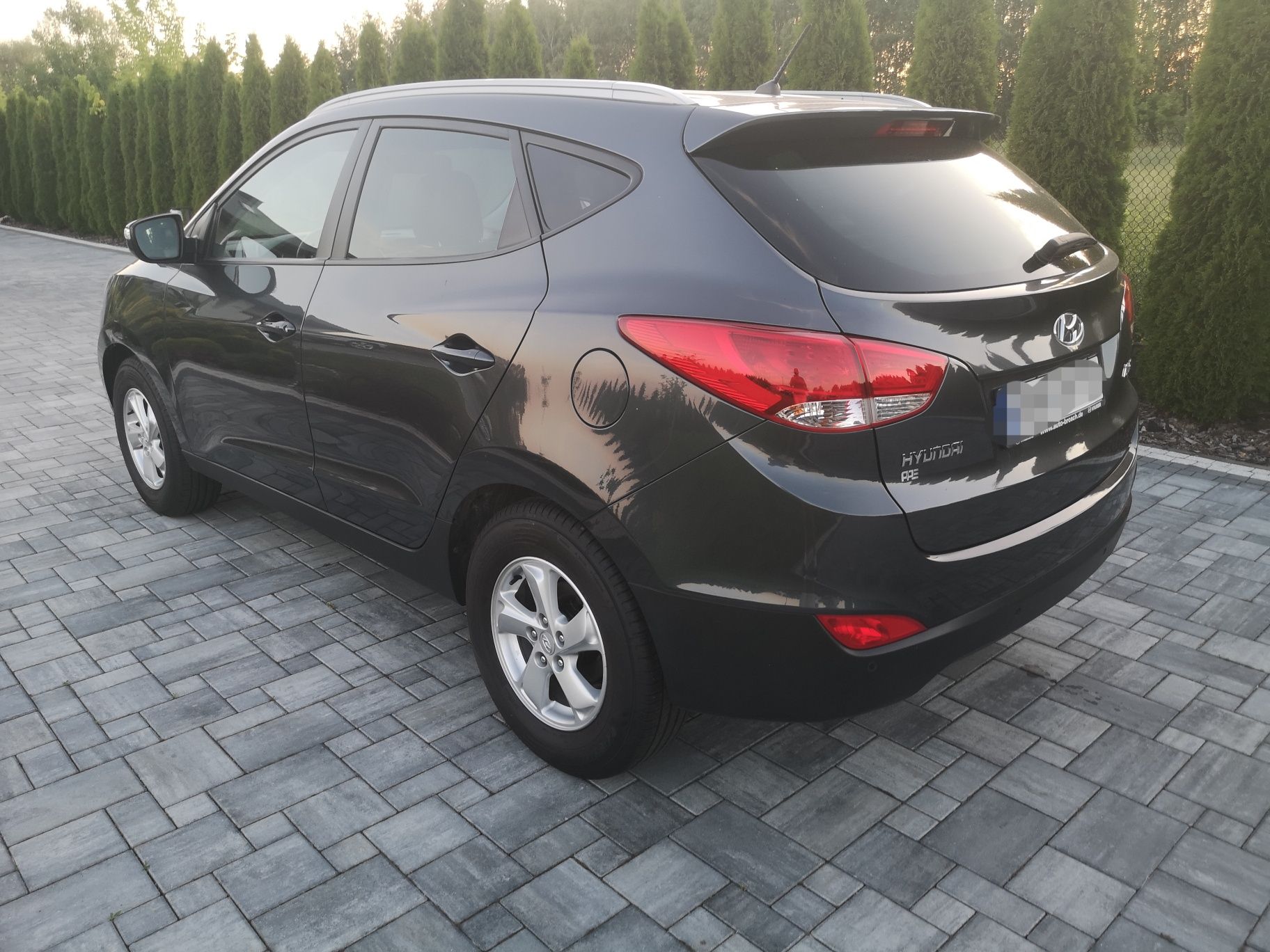 Hyundai ix35 2.0 benzyna *automat *kliima*bogata wersja *maly przebieg