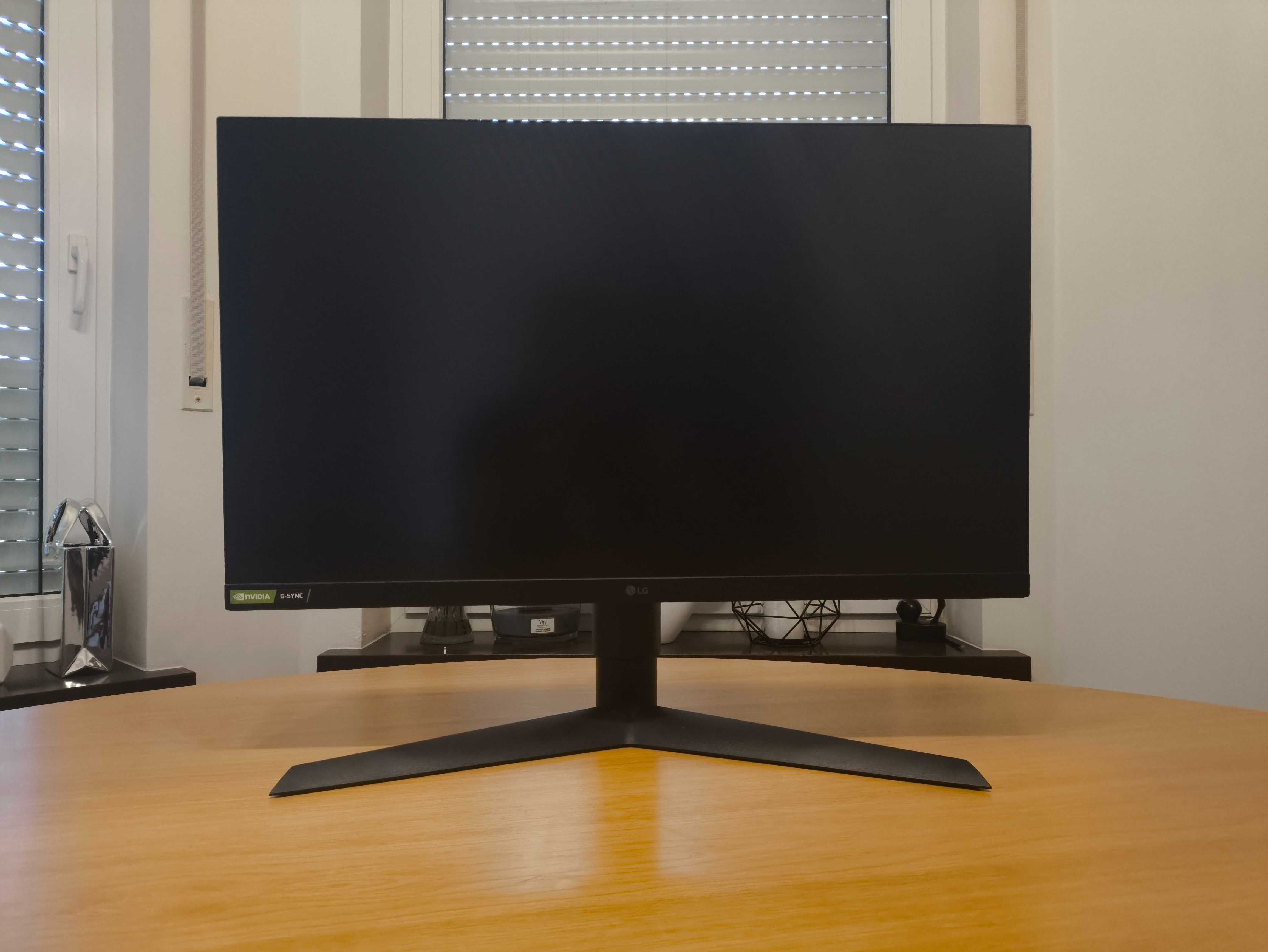 Monitor LG 27GL650F – 27"