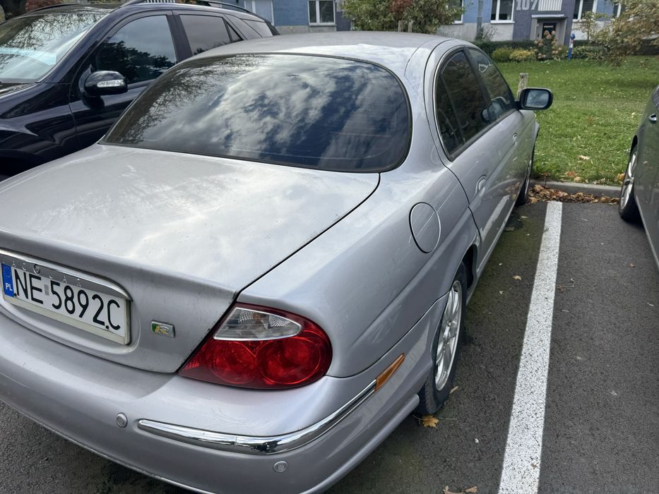 Jaguar s-type 238km uszkodzony