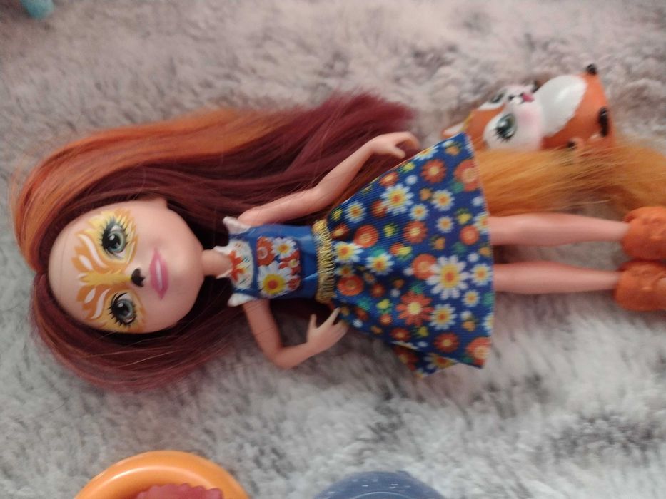 Lalka enchantimals zestaw lisek plus zwierzątko