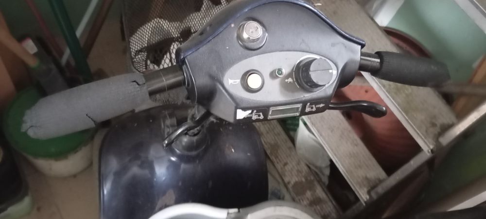 Skuter elektryczny inwalidzki