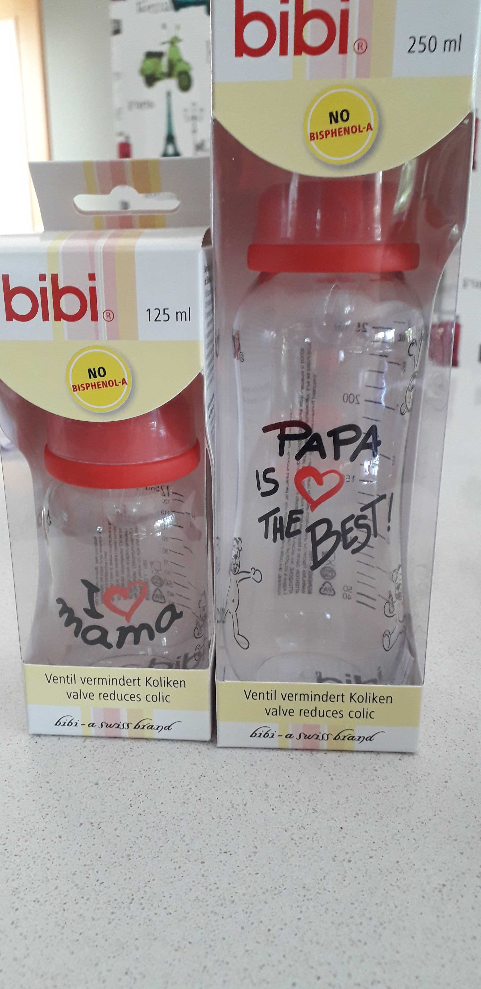 Conjunto biberões e chupetas Bibi + escova limpa biberões NOVOS